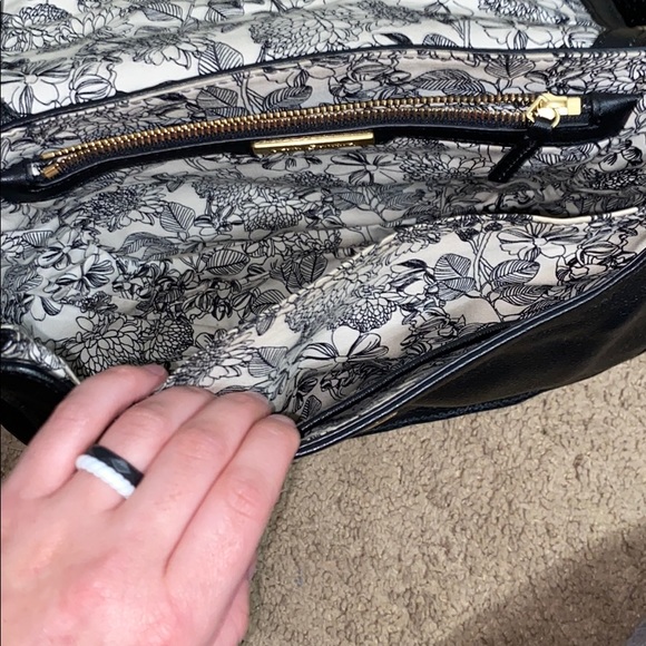 Black Vera Bradley Crossbody - Picture 3 of 7